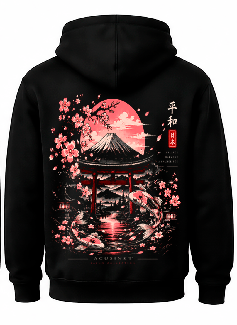 Detail achterkant zwarte Pagoda hoodie: Mount Fuji, roze zon, rode torii, twee koi in een vijver, sakura en lantaarns