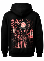 Zwarte Sakura Street hoodie, achterkant: straat bij nacht met lantaarns, pagode, roze maan, sakura en 東京