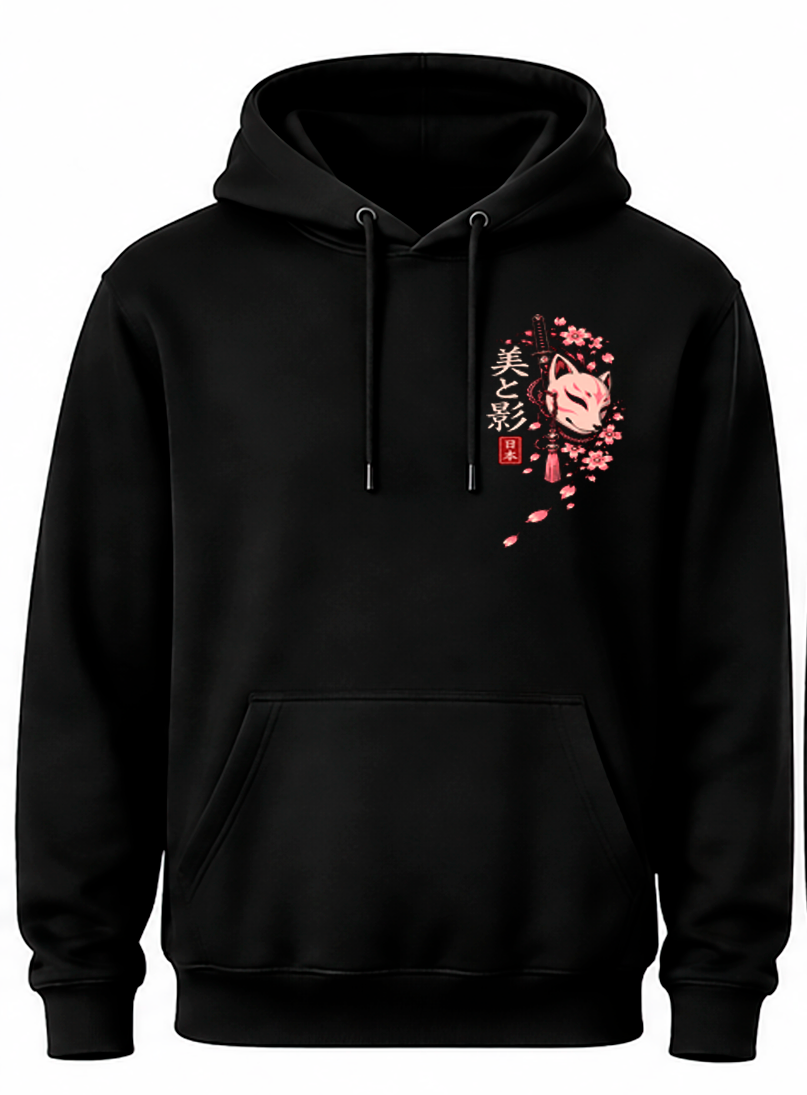 Zwarte Zen Harmony hoodie, voorkant: vossenmasker met katana, sakura en 美と影 met 日本-zegel op de linkerborst